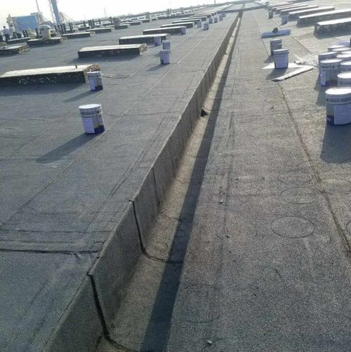 如何選擇優(yōu)質(zhì)的防水涂料與建筑防水卷材產(chǎn)品